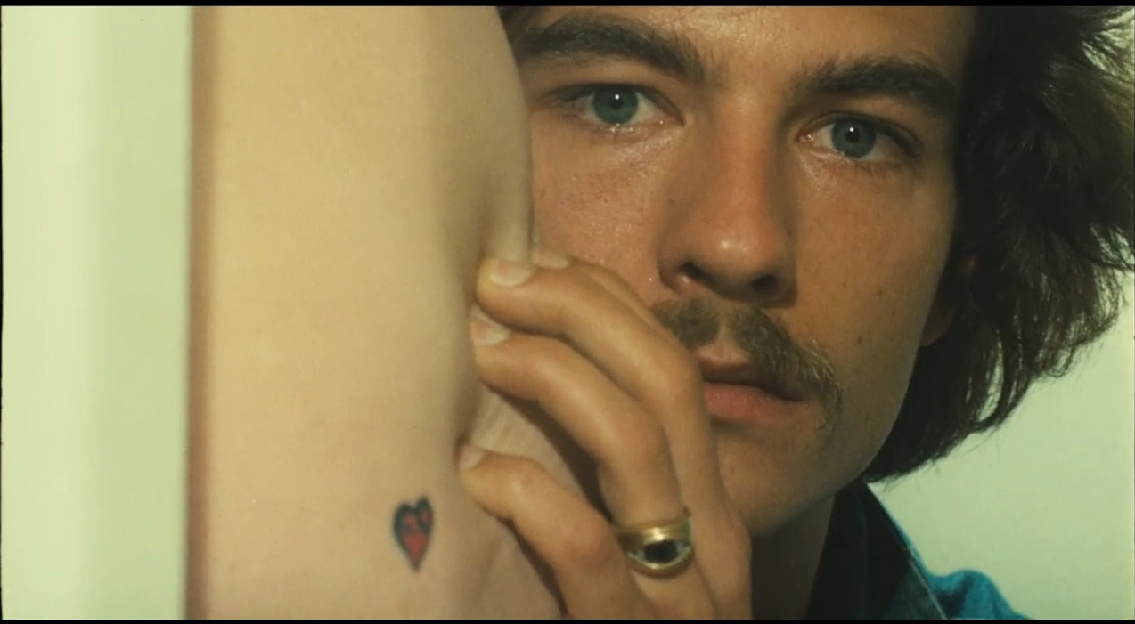 风的另一边剧照的剧照