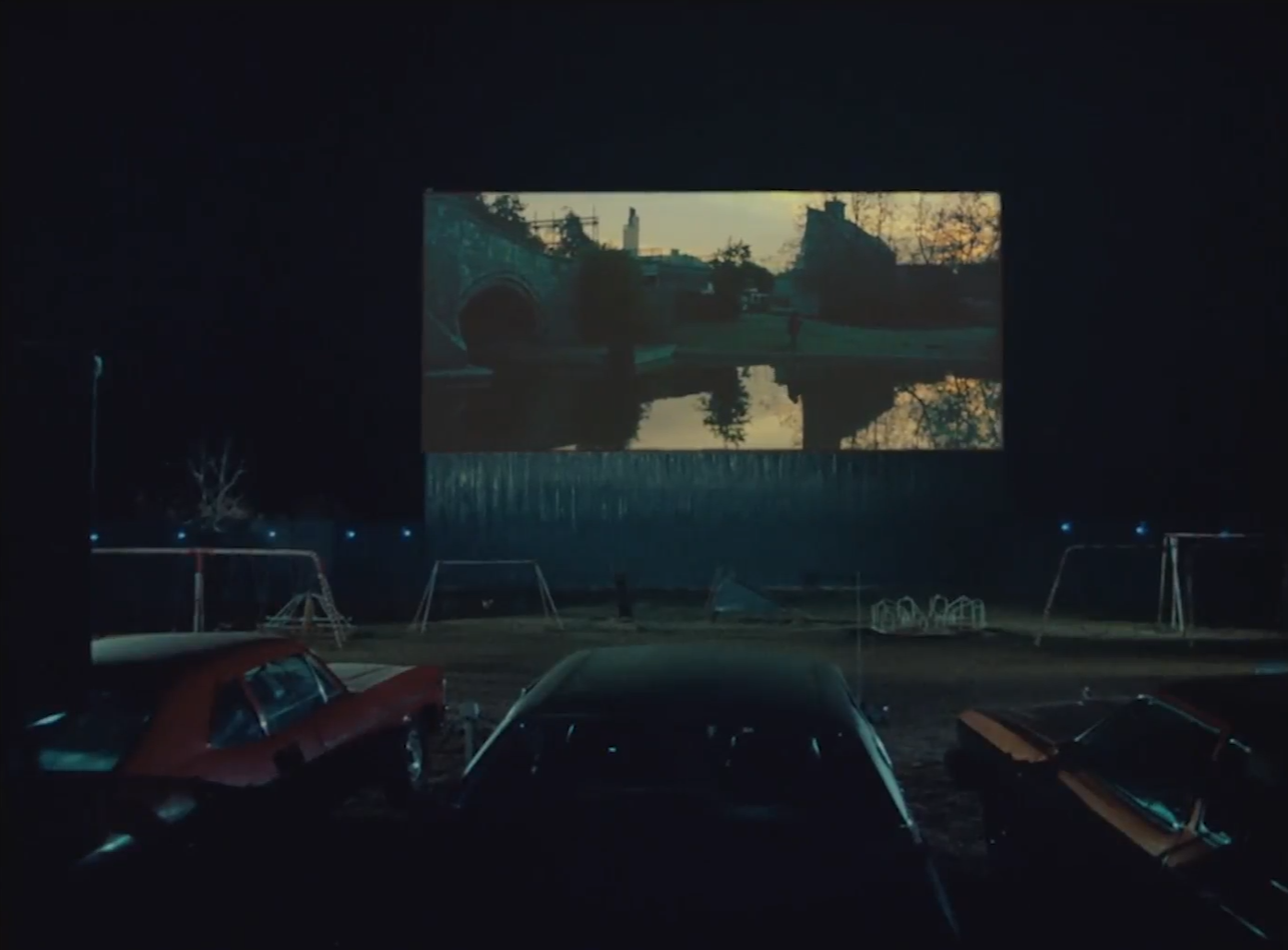 风的另一边剧照的剧照