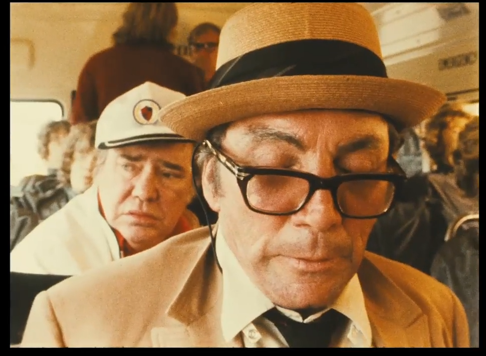 风的另一边剧照的剧照