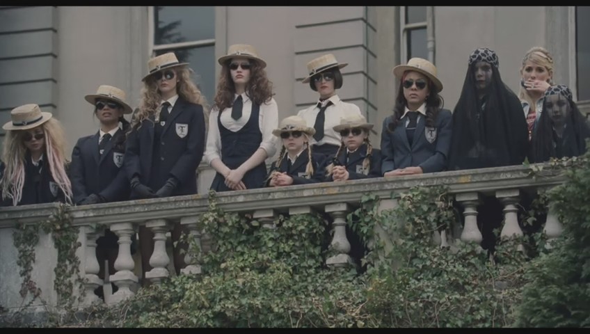 新乌龙女校剧照的剧照