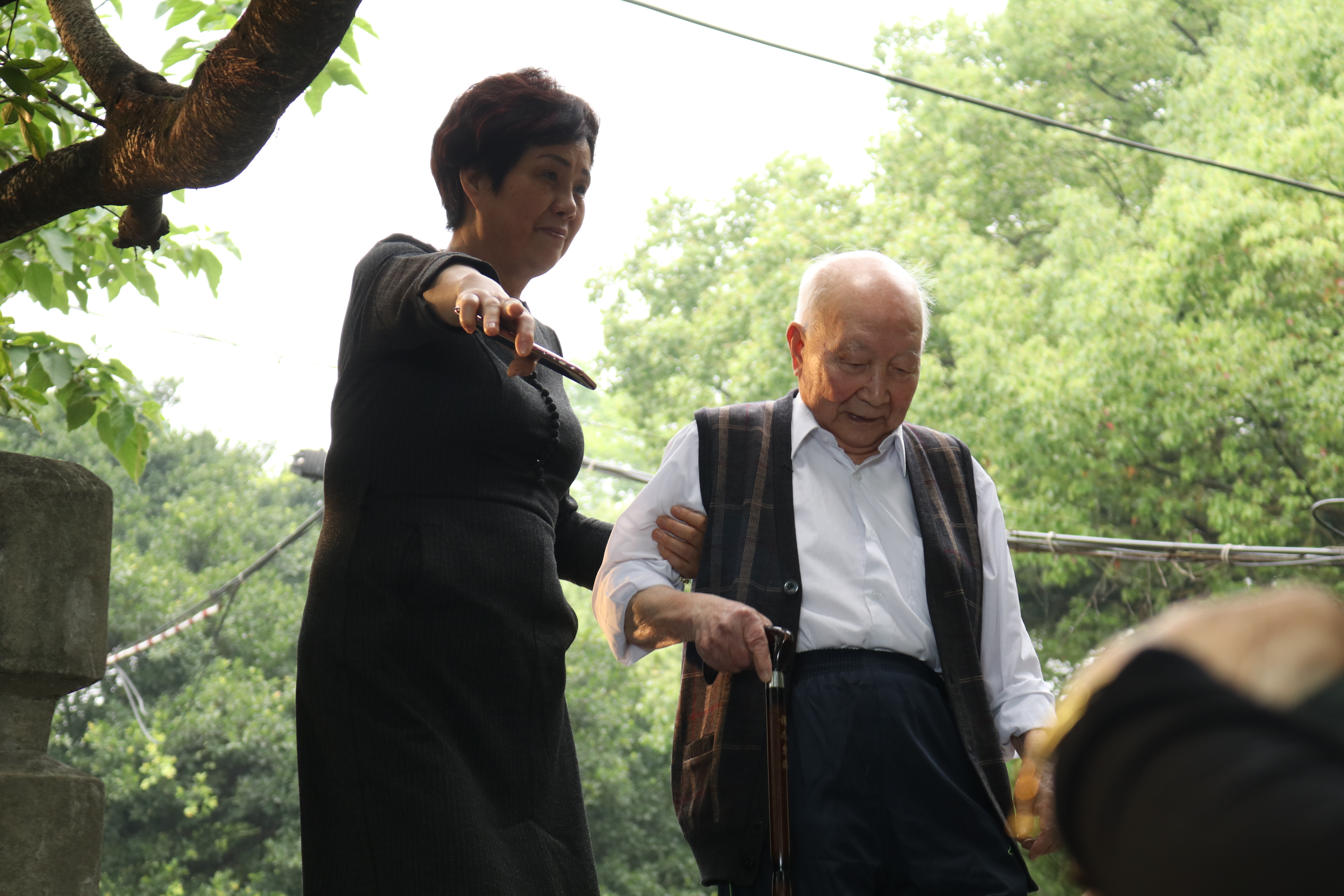 醒来之爱的呼唤剧照的剧照