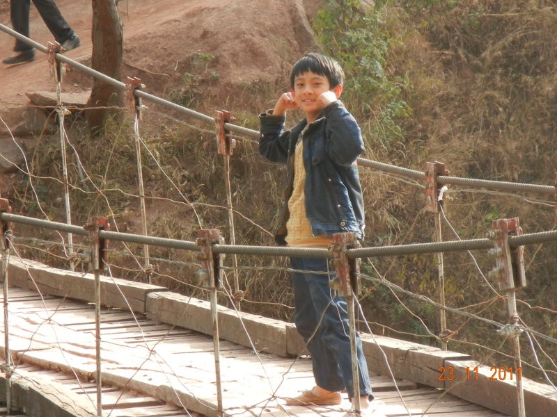 山外的彩虹剧照的剧照