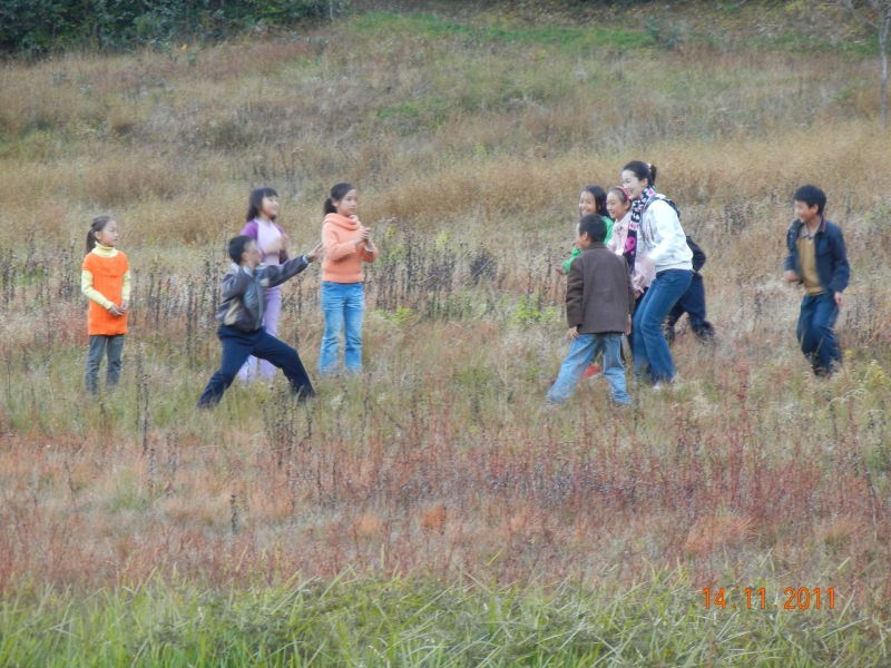 山外的彩虹剧照的剧照