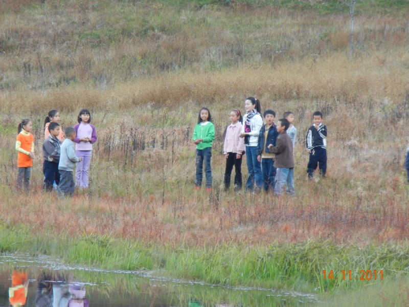 山外的彩虹剧照的剧照