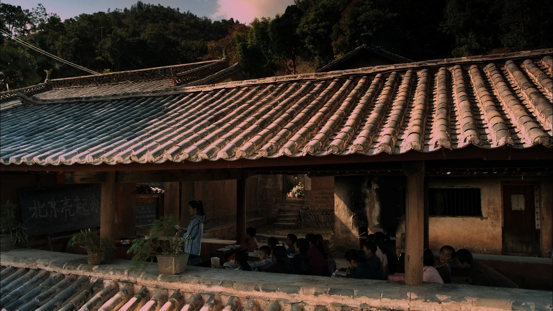 山外的彩虹剧照的剧照