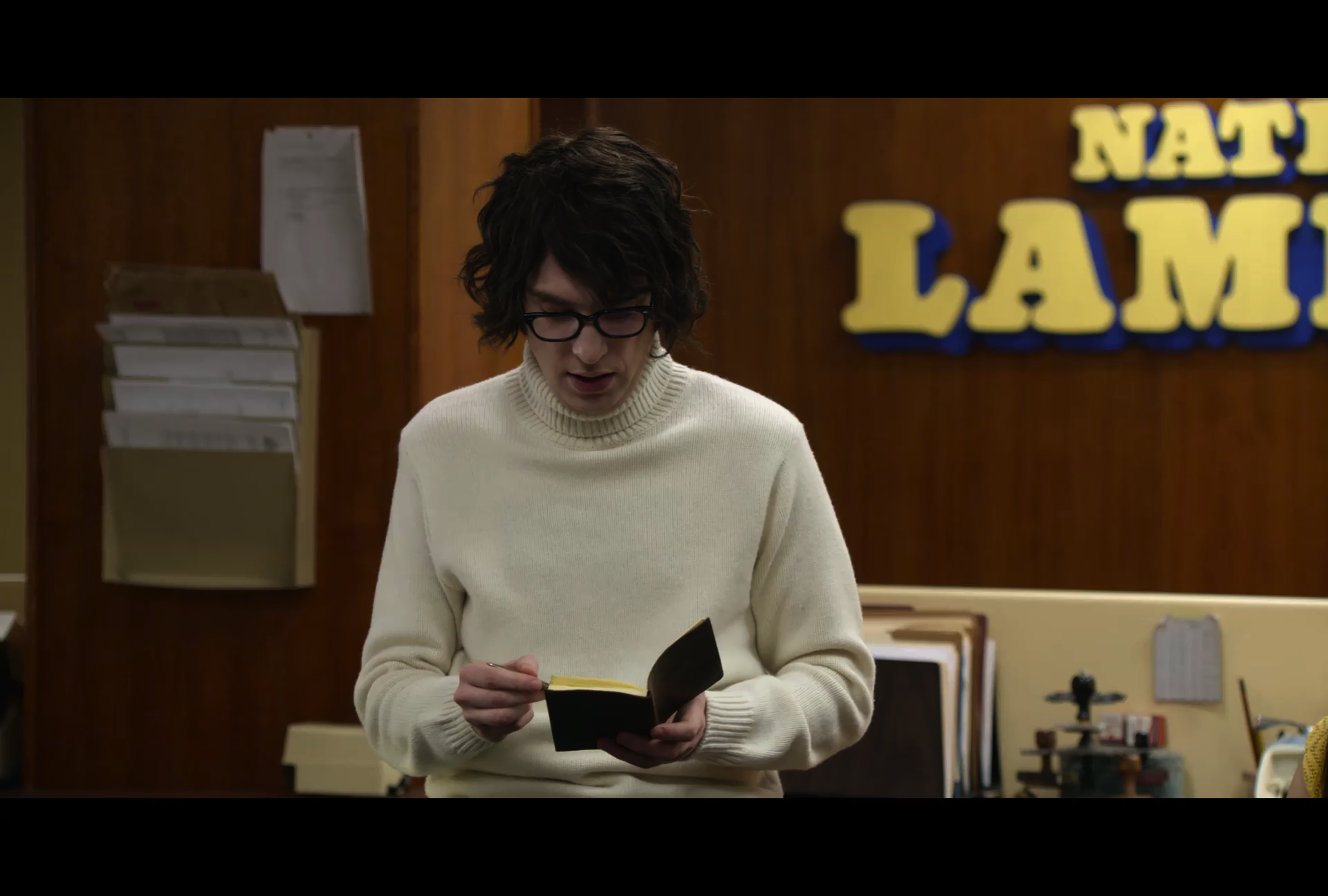 徒劳愚蠢的手势剧照的剧照