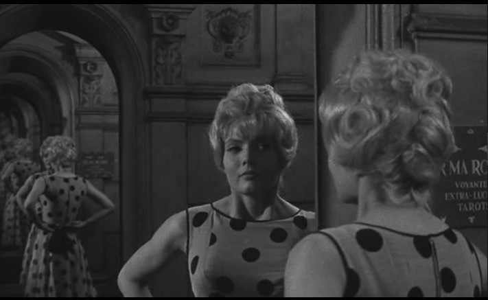 五至七时的克莱奥剧照的剧照