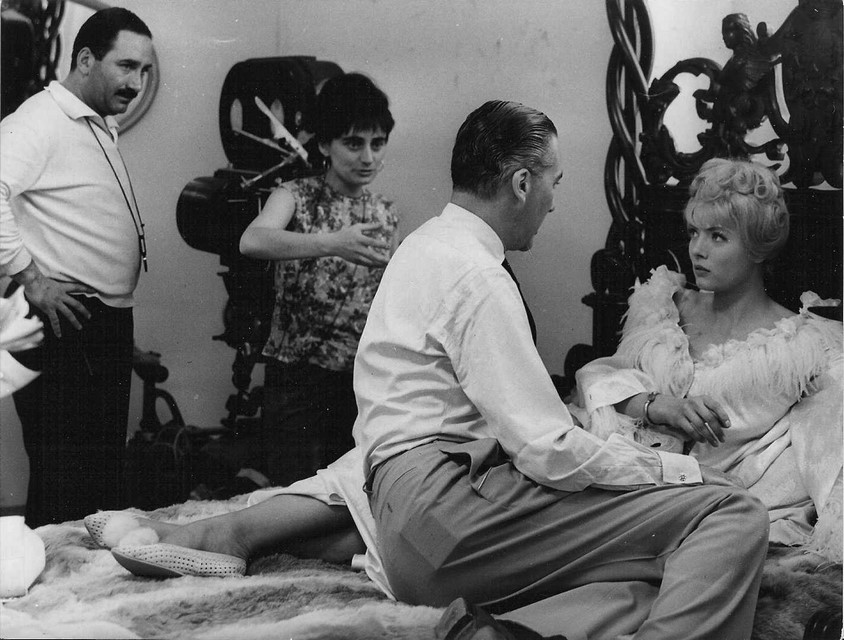 五至七时的克莱奥剧照的剧照