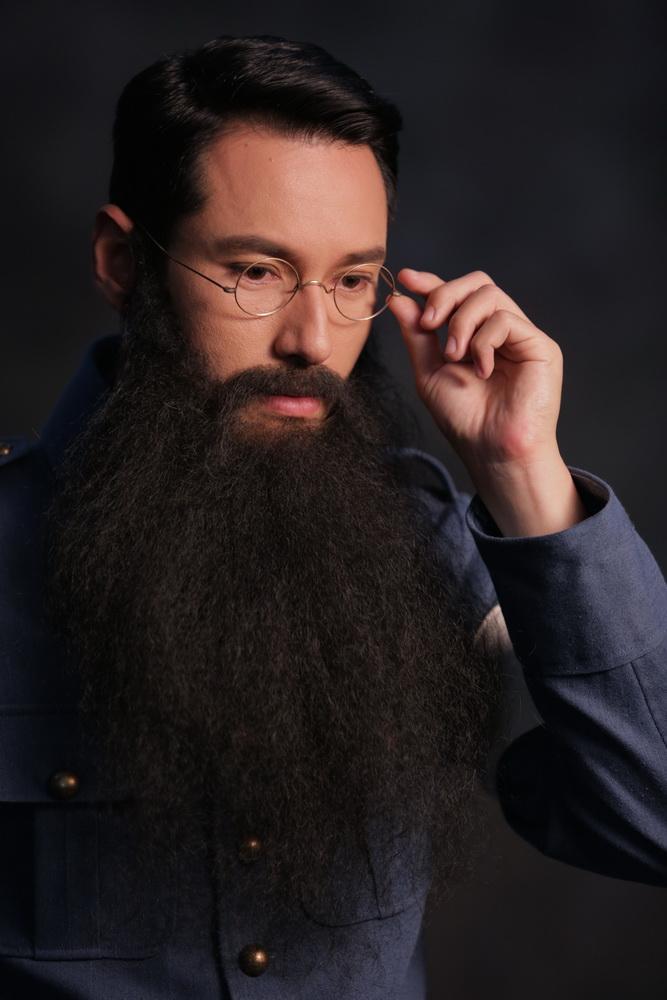 弗兰克·哈图莱里剧照的剧照