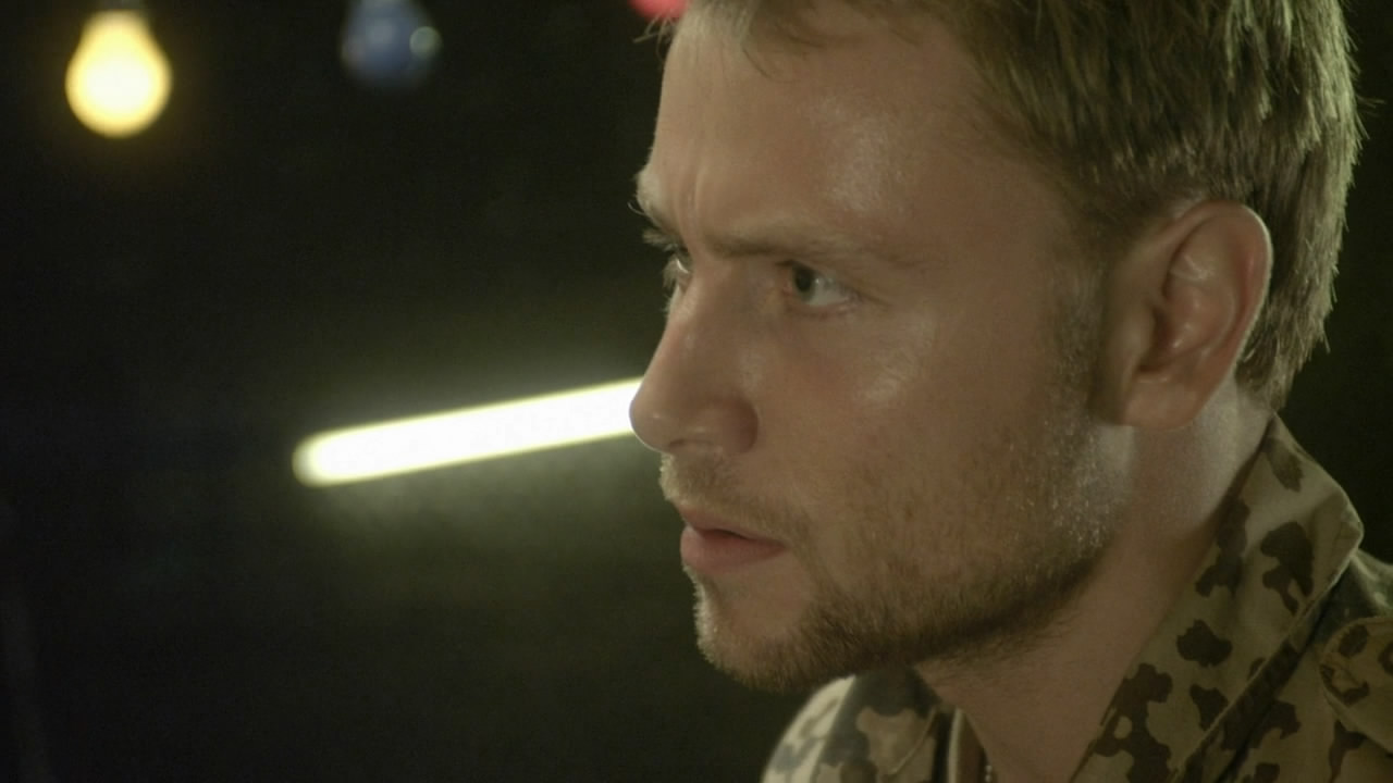 海外特派剧照的剧照