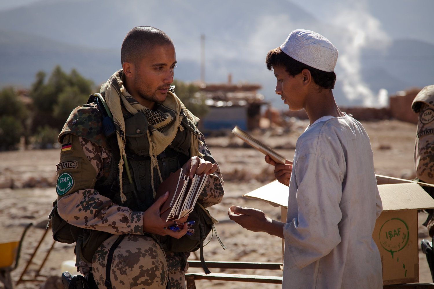 海外特派剧照的剧照