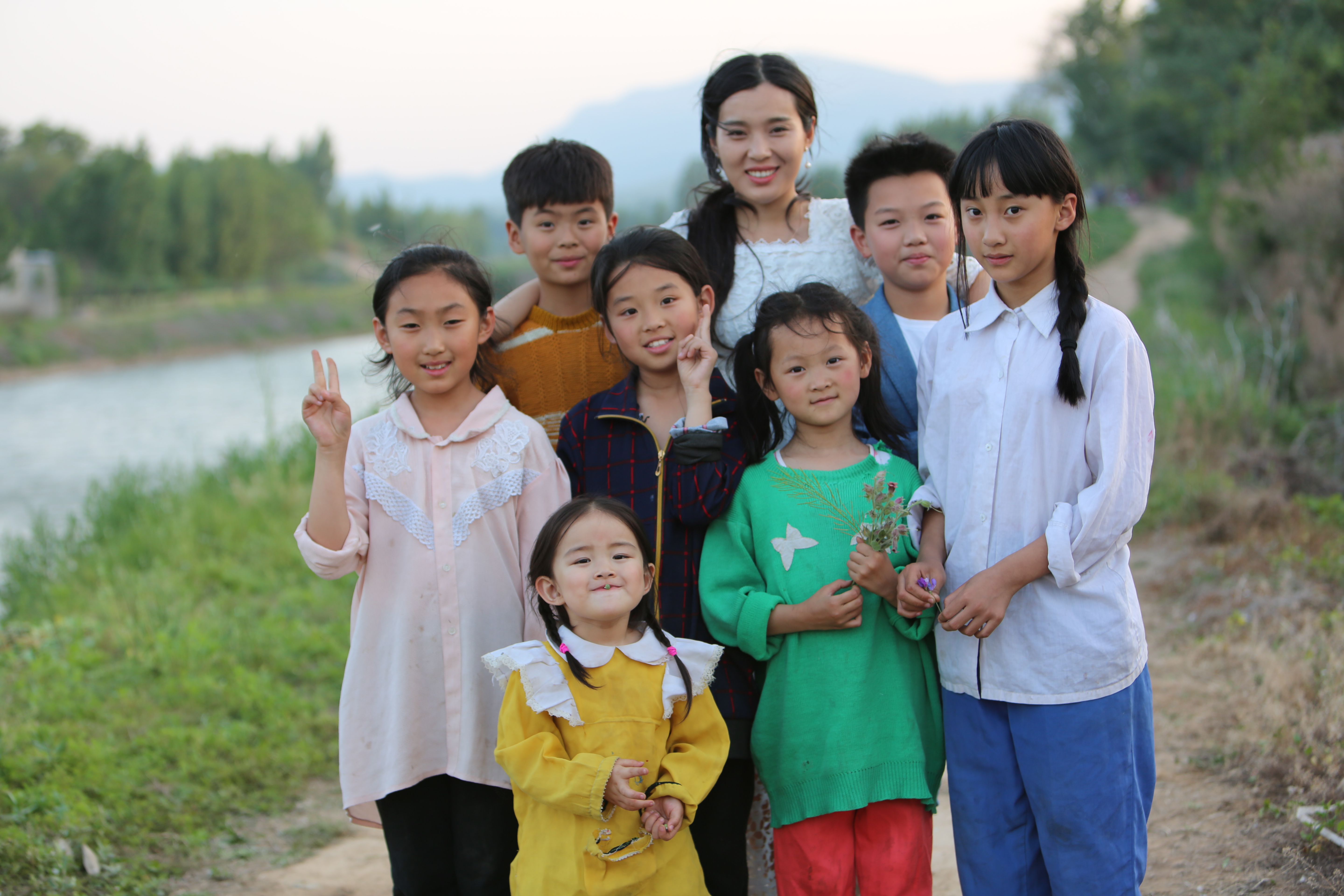 格桑花开的时候剧照的剧照