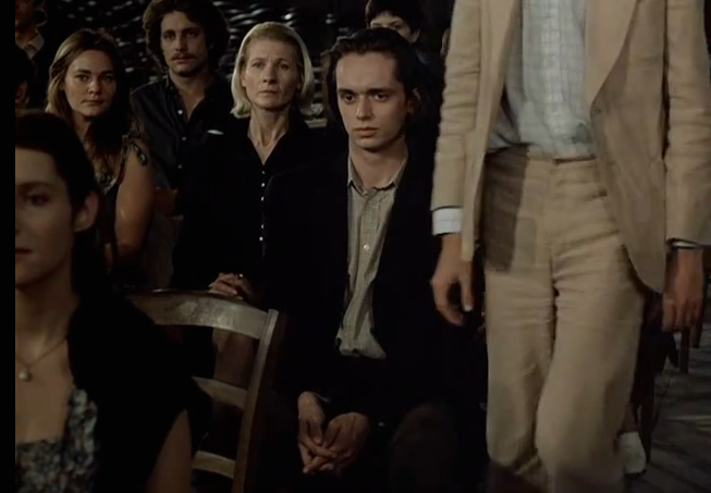 很可能是魔鬼剧照的剧照