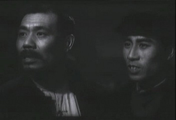 太阳刚刚出山剧照的剧照