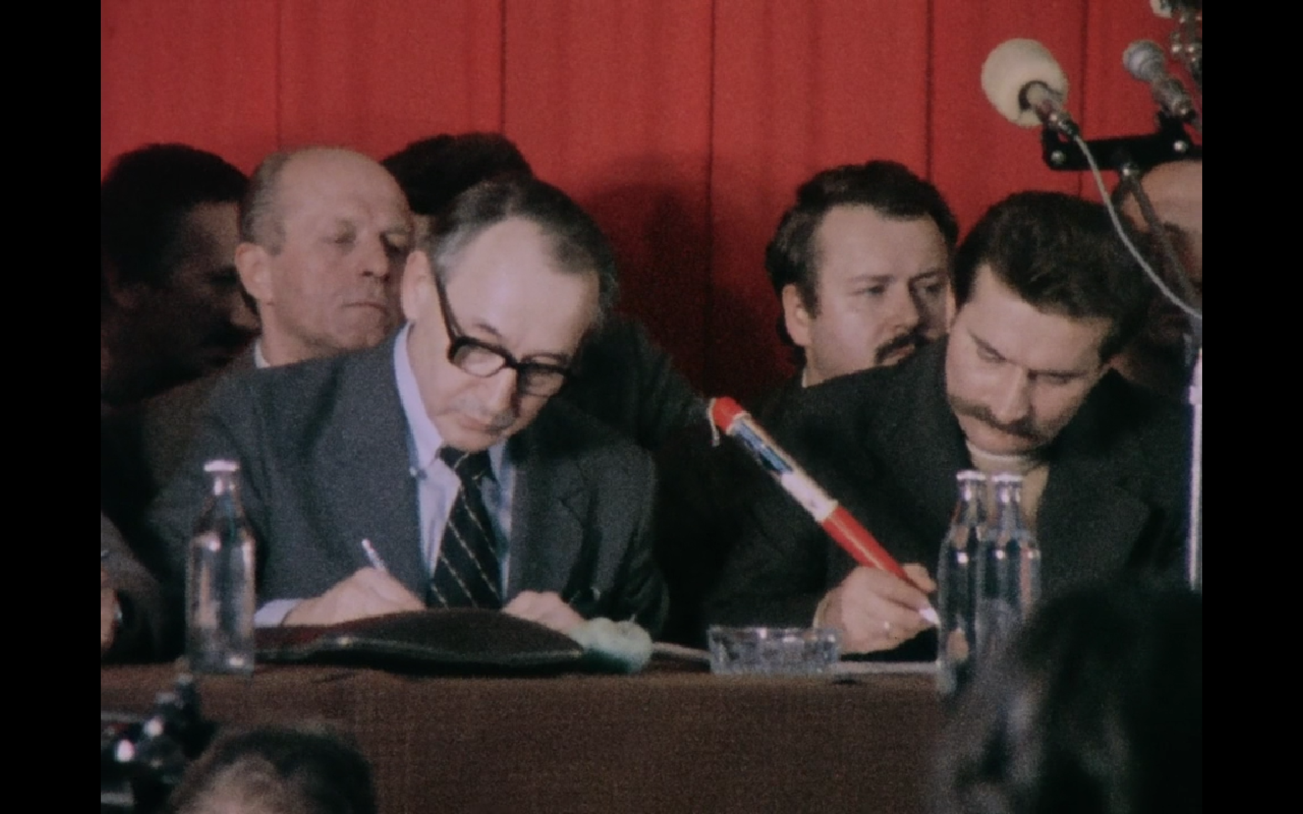 铁人剧照的剧照