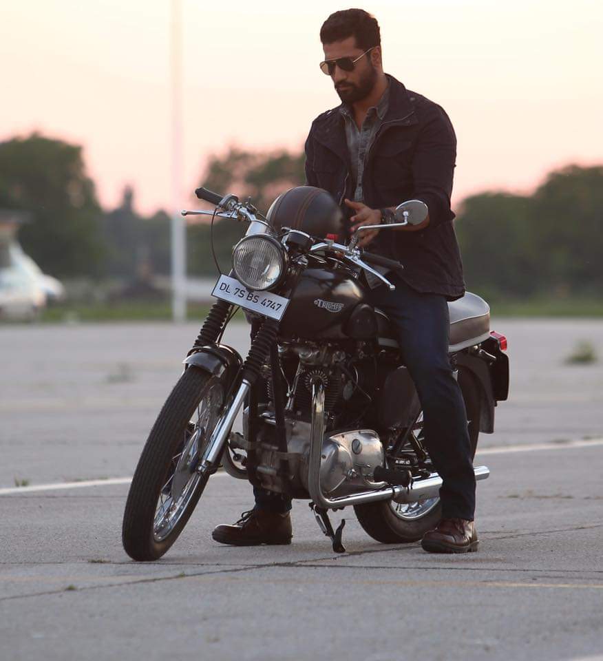 乌里：外科手术式打击剧照的剧照