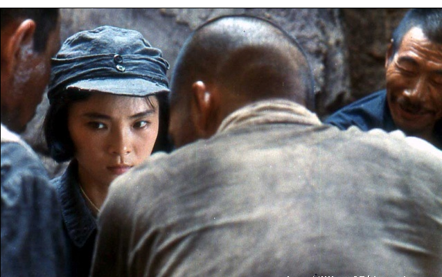 一个和八个剧照的剧照