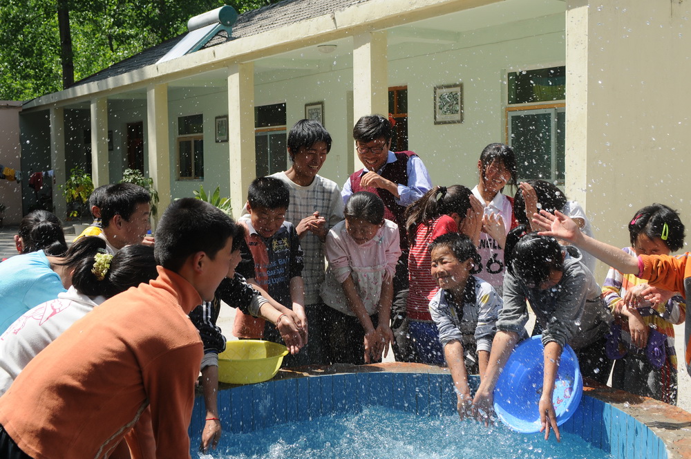 翅膀下的风剧照的剧照