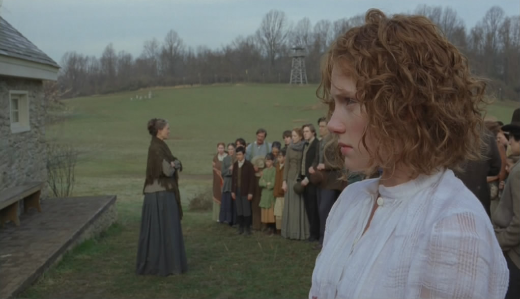 神秘村剧照的剧照