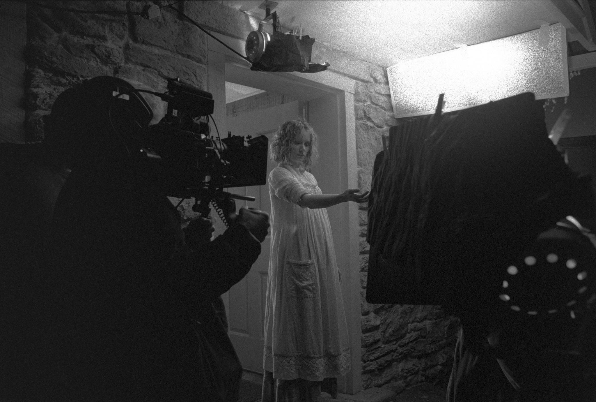 神秘村剧照的剧照