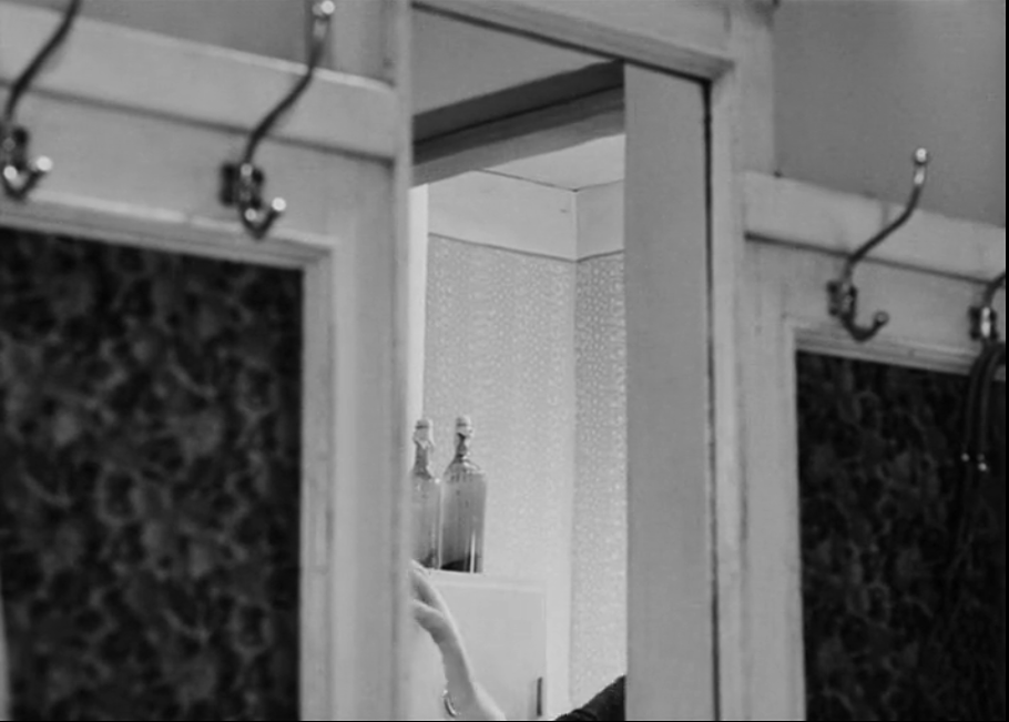 网中的太阳剧照的剧照