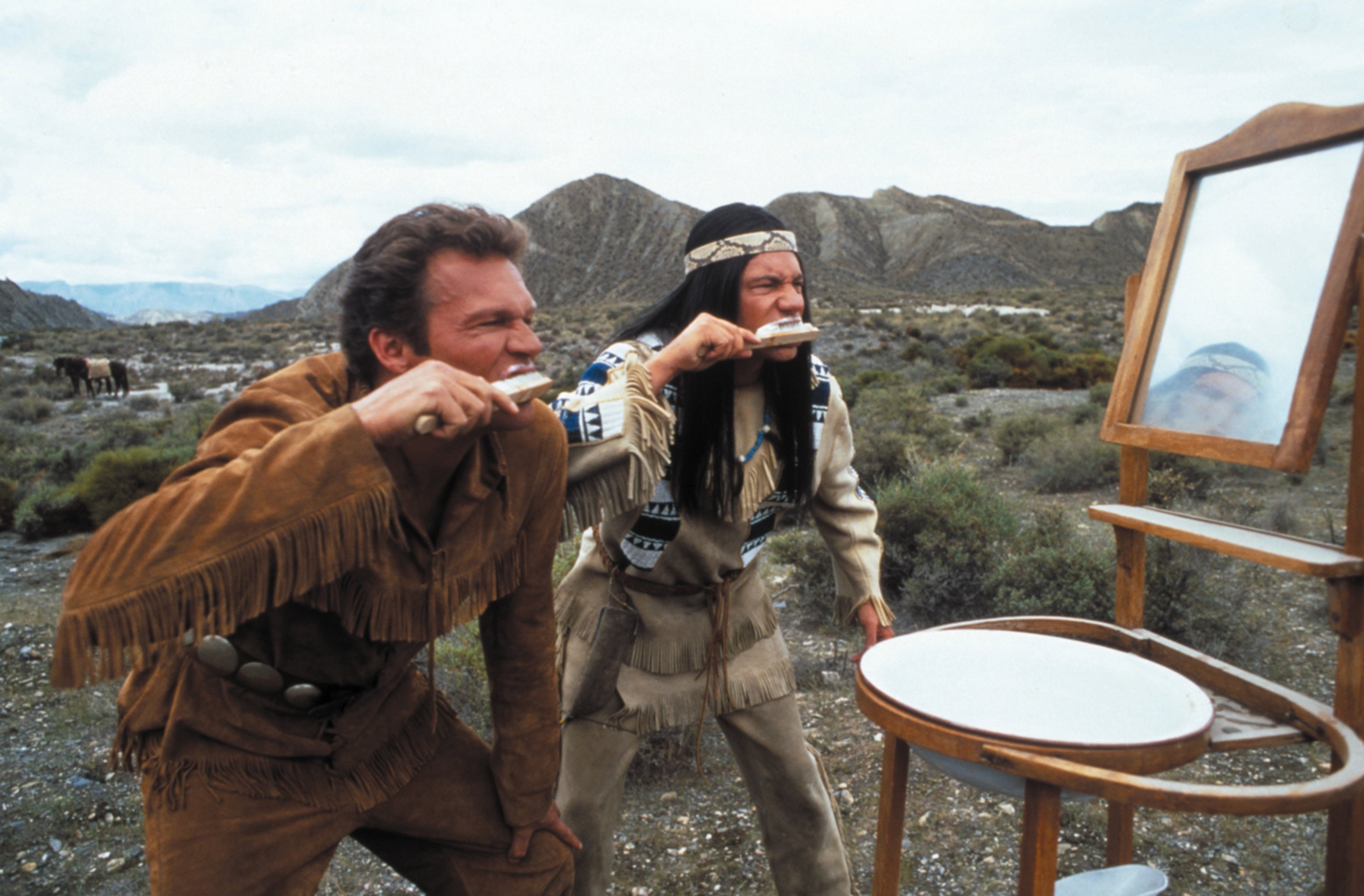 玛尼图的鞋剧照的剧照