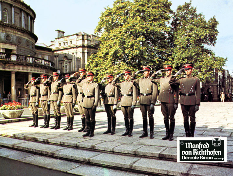 神鹰大作战剧照的剧照