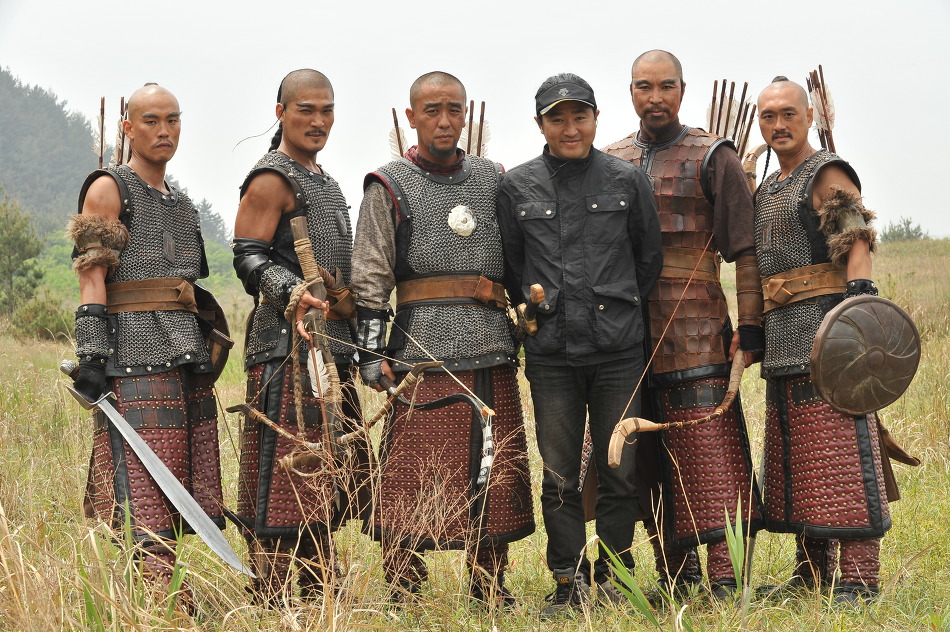 最终兵器：弓剧照的剧照