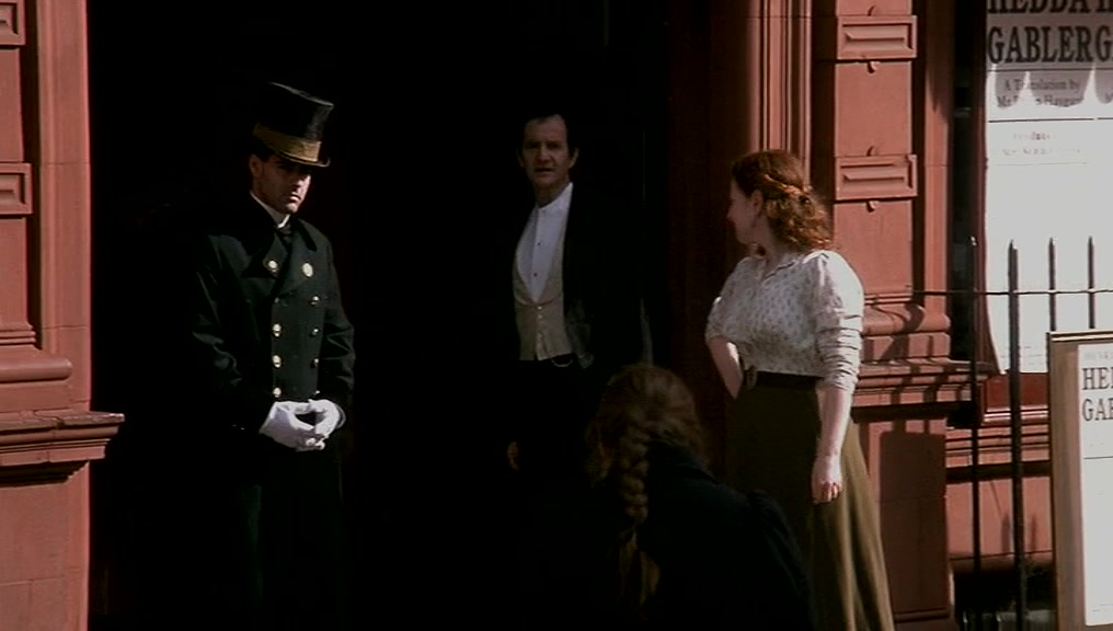 伊斯特·康剧照的剧照