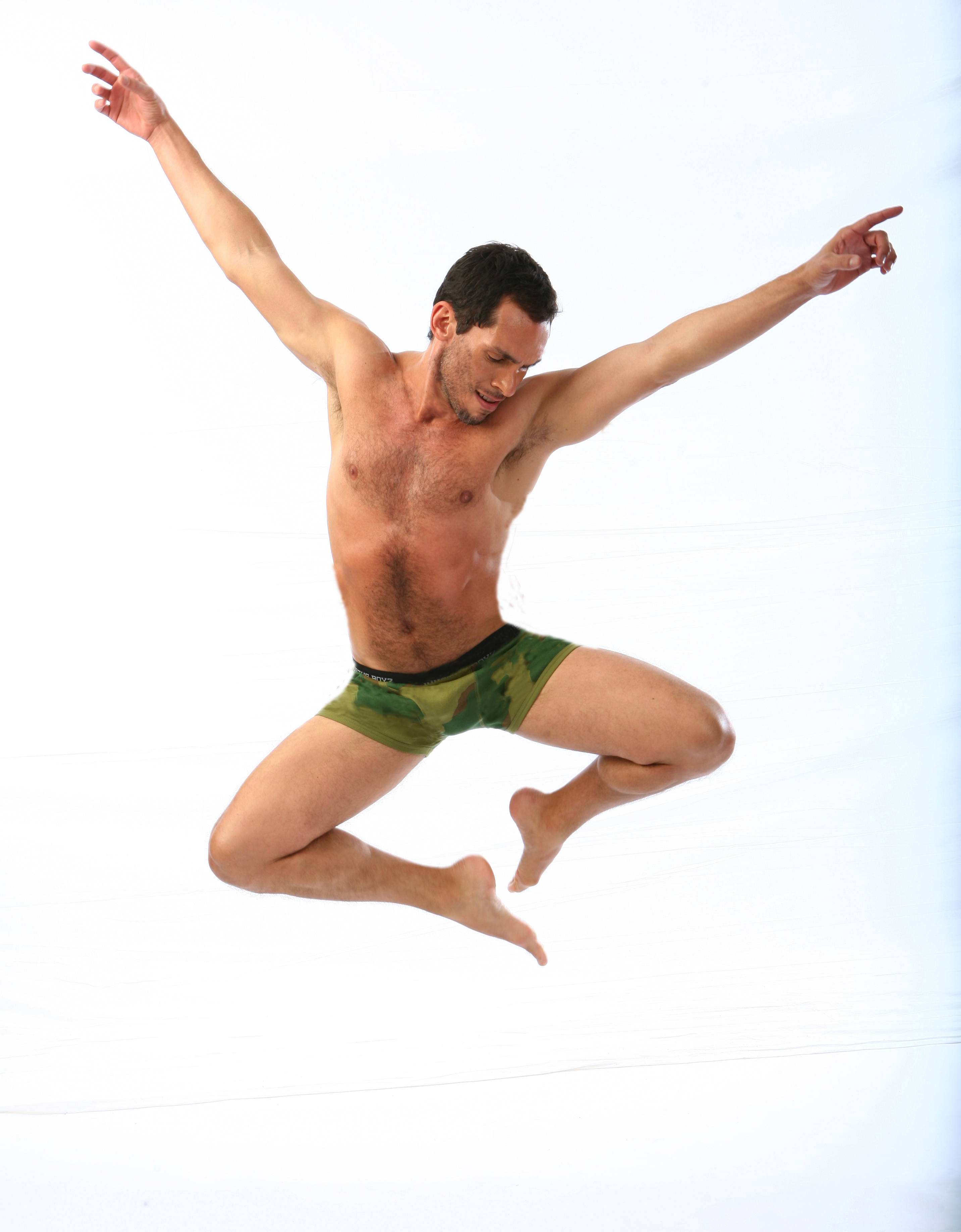 裸男歌唱剧照的剧照