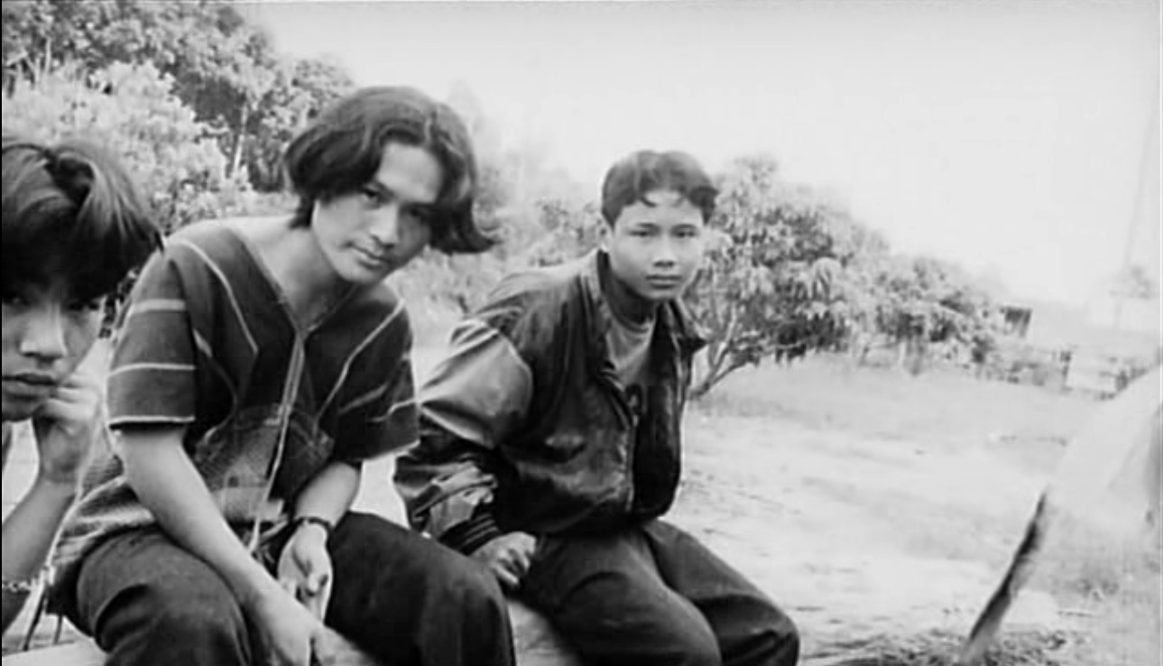 正午显影剧照的剧照