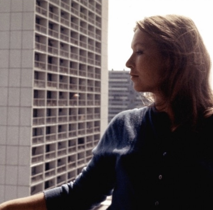 我略知她一二剧照的剧照