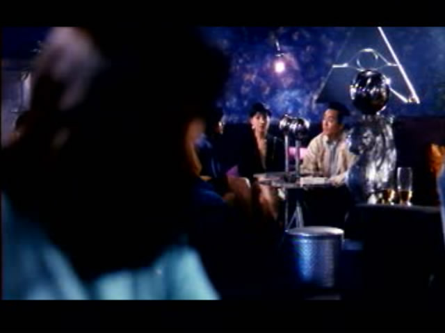 莎莎嘉嘉站起来剧照的剧照