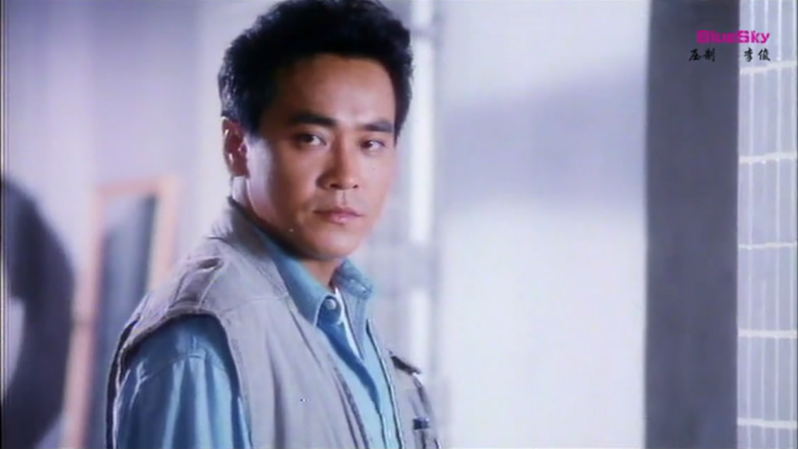 莎莎嘉嘉站起来剧照的剧照