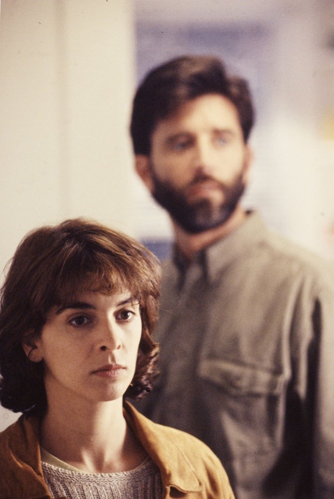 推动摇篮的手剧照的剧照