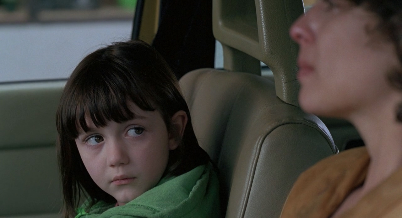 推动摇篮的手剧照的剧照