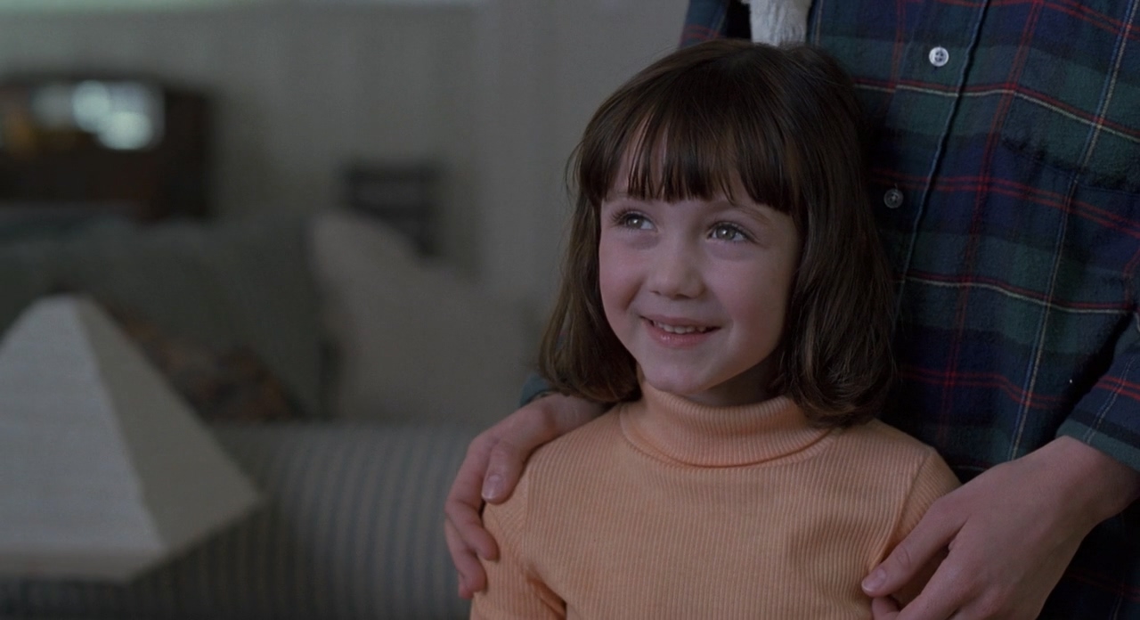 推动摇篮的手剧照的剧照