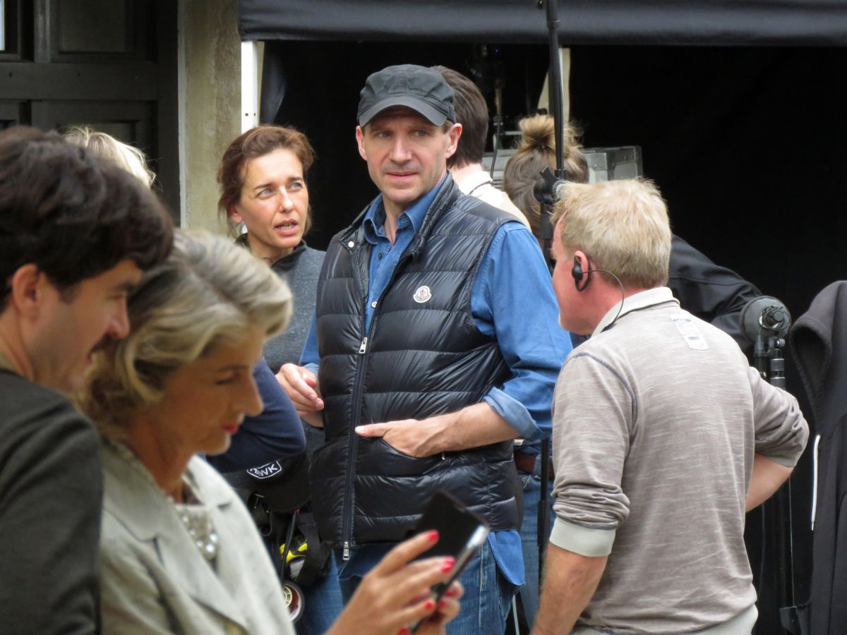 白乌鸦剧照的剧照