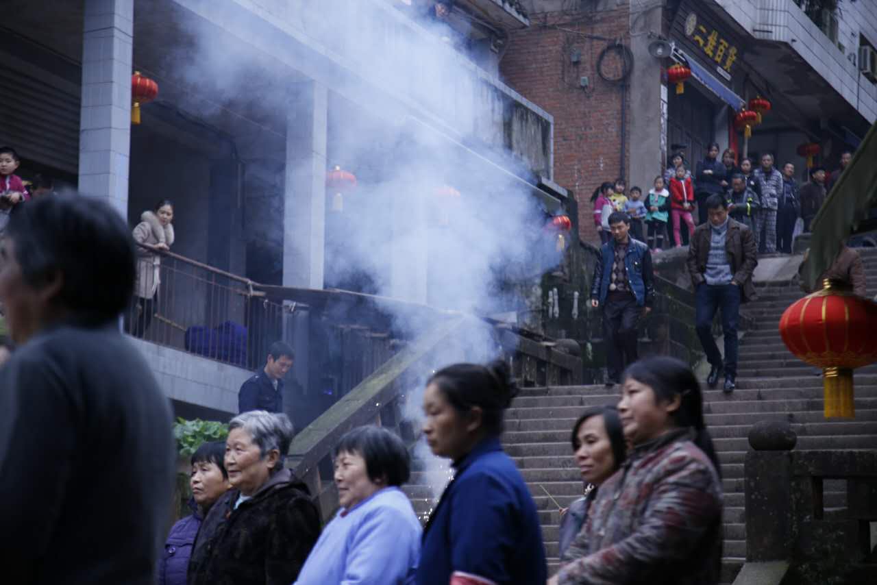 麦子的盖头剧照的剧照