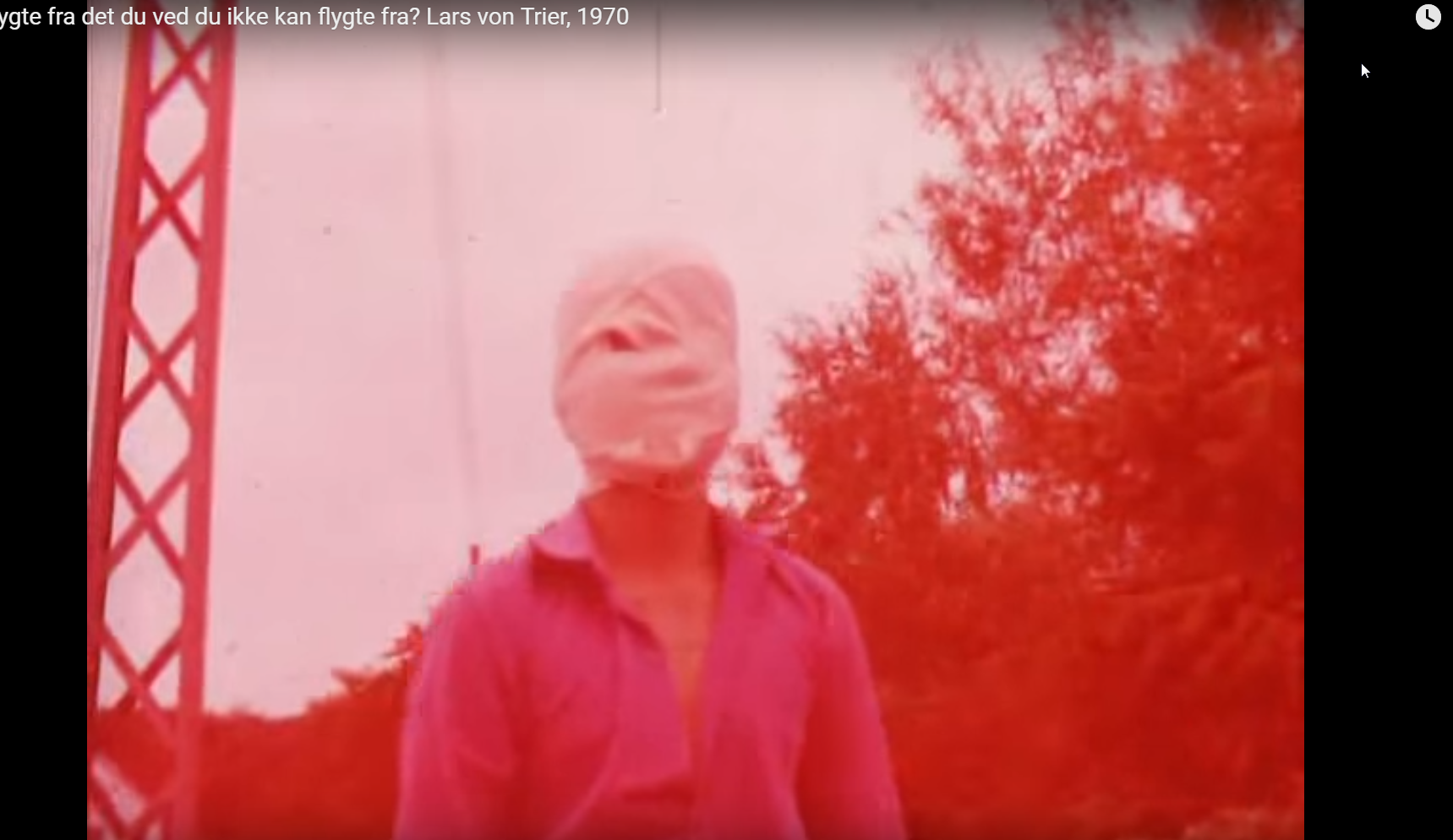 你明知逃不了为毛还要逃，逃避你眼前发生的这一切？那是因为你他妈就是个懦夫！剧照的剧照