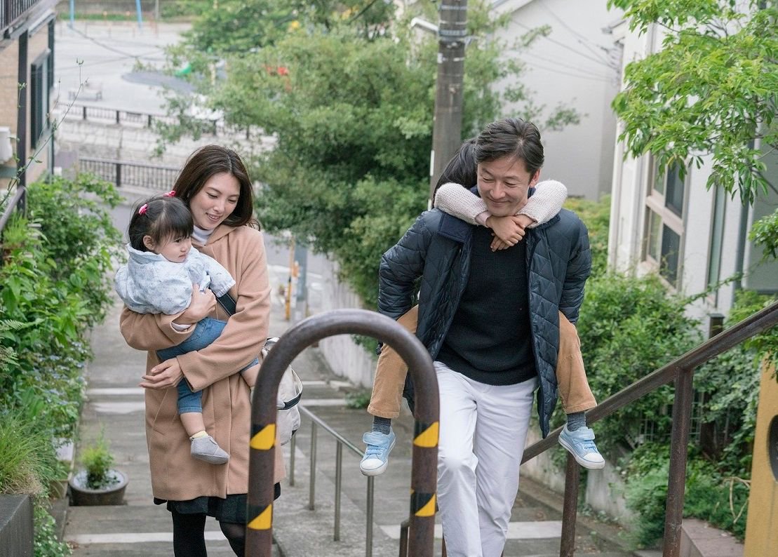 生在幼子剧照的剧照