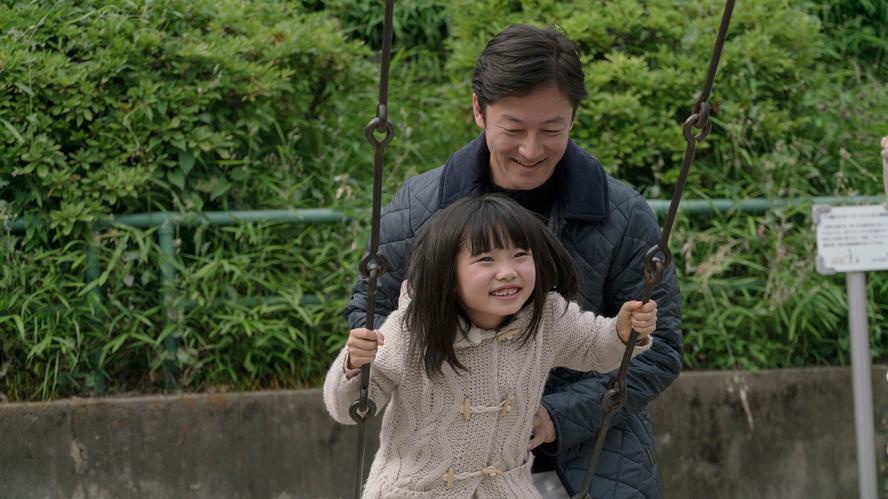 生在幼子剧照的剧照