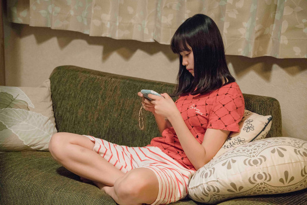 生在幼子剧照的剧照