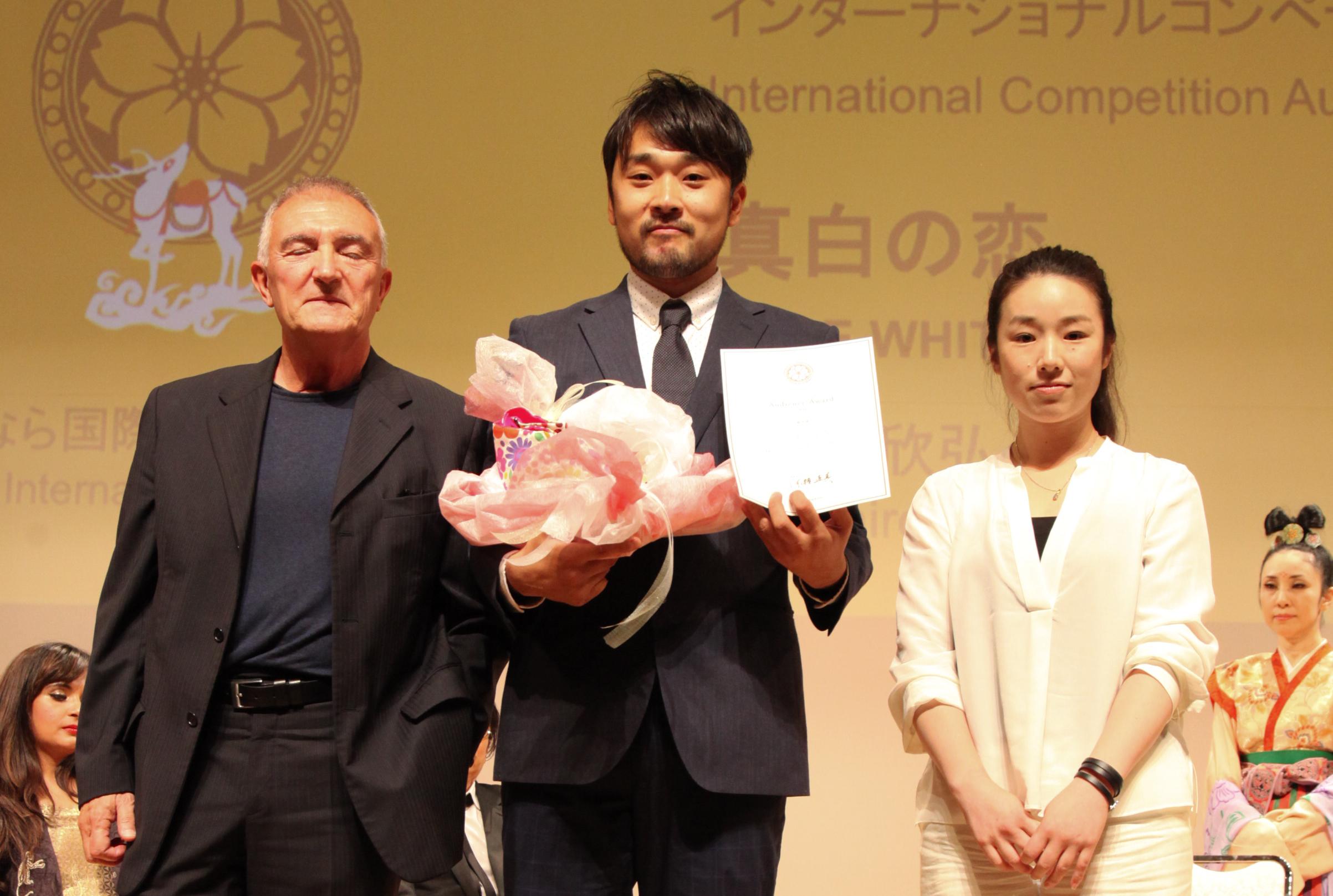 真白之恋剧照的剧照