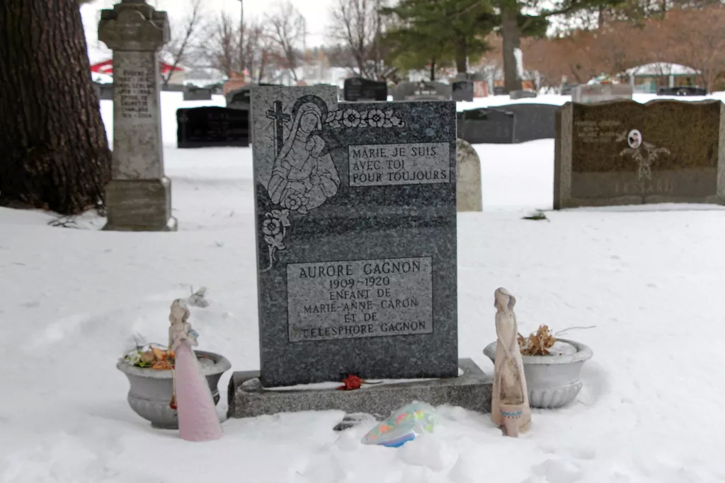 晨曦中的女孩剧照的剧照