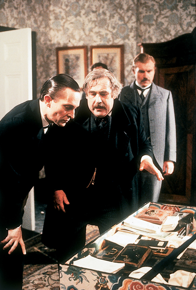 住院的病人剧照的剧照