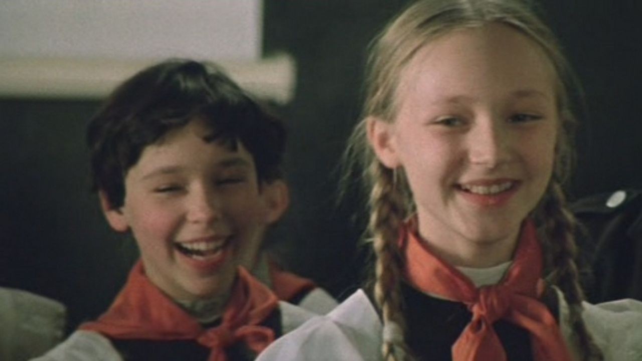 丑八怪剧照的剧照