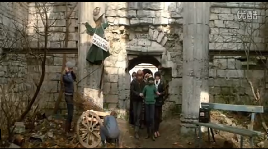 丑八怪剧照的剧照