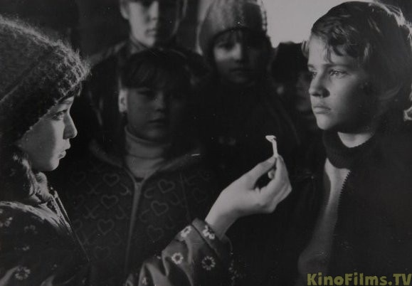 丑八怪剧照的剧照