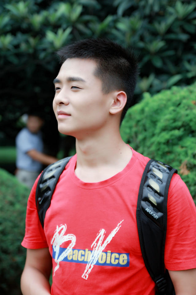 在勾引中学会爱2剧照的剧照